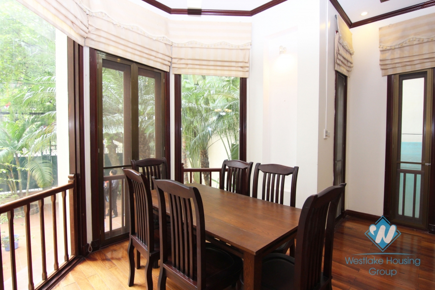 A lovely house with garden, high ceiling and lots of light available for rent in Tay Ho